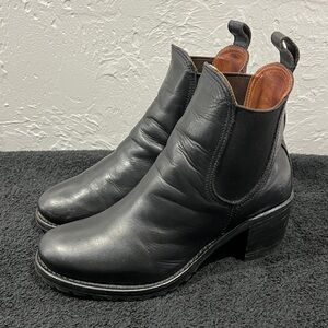 🔥 FRYE Sabrina Chelsea Bootie Ankle BOOTS Shoes Black Leather Women's 9.5M